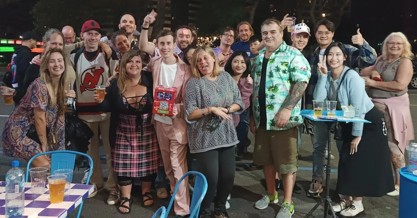 Harry and the Kaohsiung crew dressed in pink at the Party Bingo night for Reggie